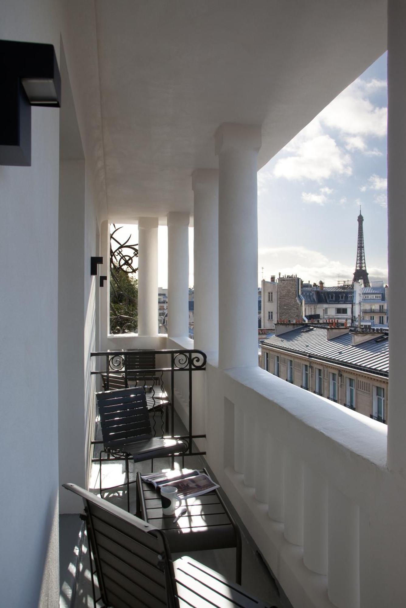 Hotel Marignan Champs-Elysees Paris Exterior photo